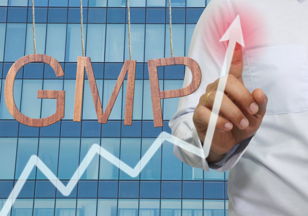 Hình chụp mô tả quy trình sản xuất hiện đại tại nhà máy Dược Bình Đông